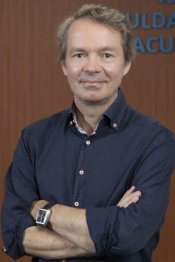 Guest Lectures by Professor Rostam J. Neuwirth (University of Macau, China)