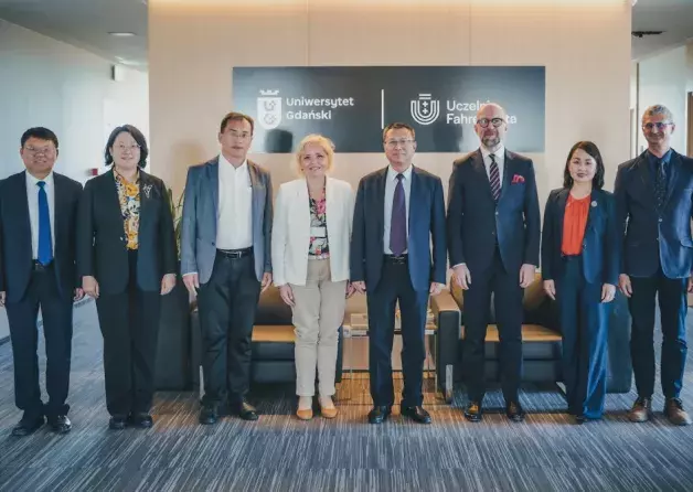 Visit of the delegation from Dezhou University (China)