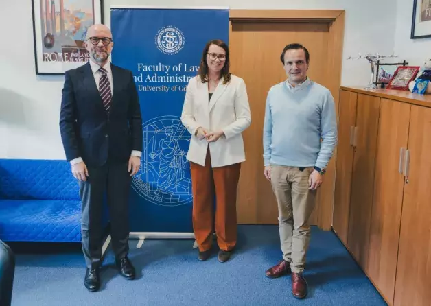 Dr. Moritz von Rochow (University of Kiel, Germany) visits our Faculty to discuss Joint LL.M.…